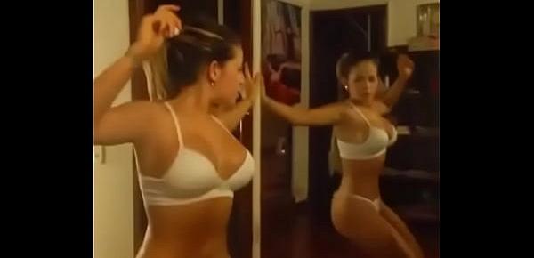  Paraguaya bailando en tanga INCREIBLE